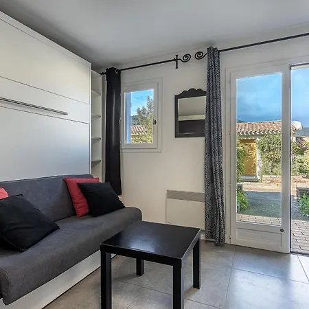 Apartment Cap Negre - Domaine De La Pinede-9 By Interhome Le Lavandou